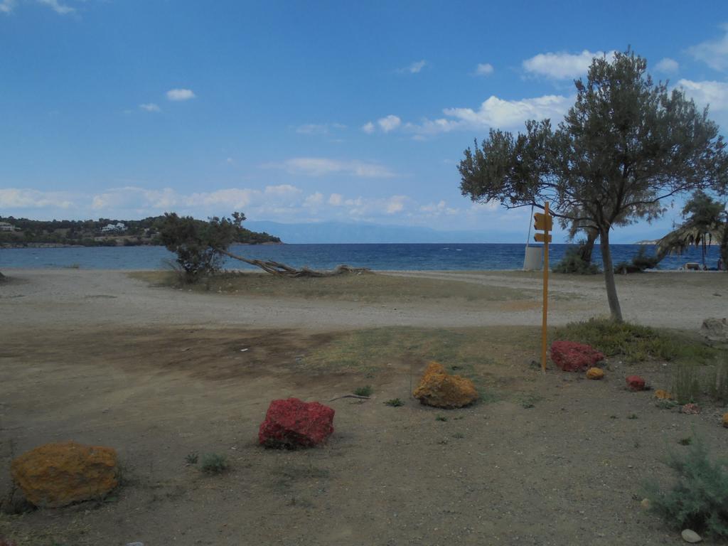 Malindi Rooms Porto Heli Esterno foto